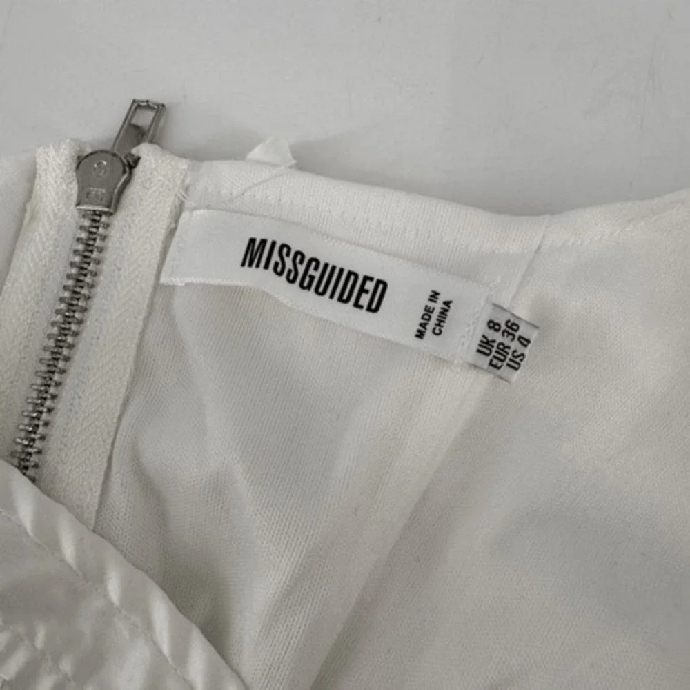 stassie x missguided white satin corset top Size 4 Boning Crop Back Zip‎ white - Picture 6 of 7